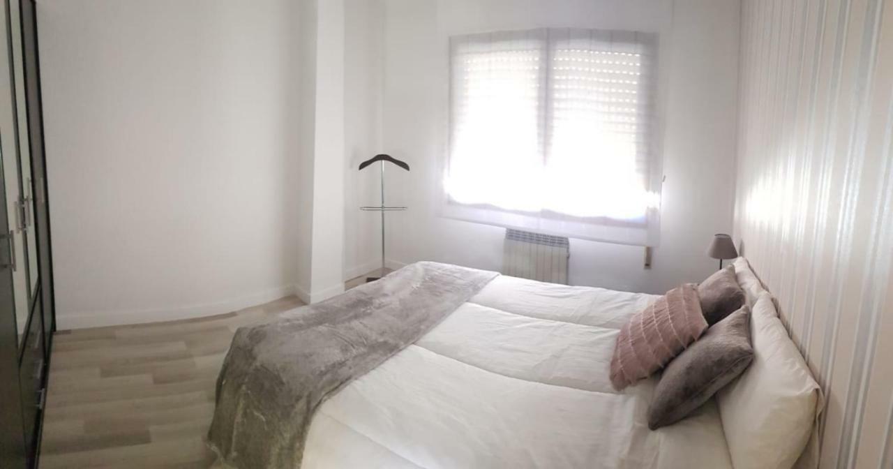 Apartamento "El Abuelo" Calahorra Eksteriør billede